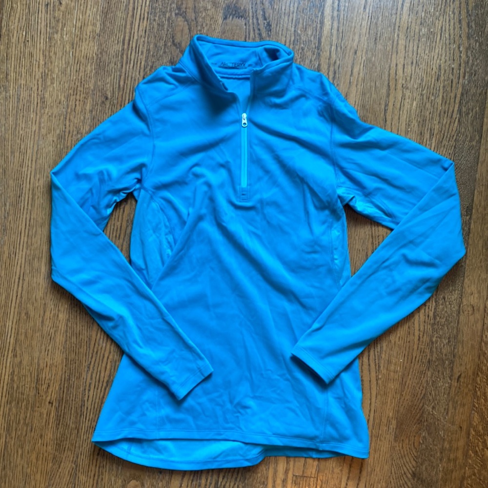 Arc’teryx Bright Blue Quarter Zip